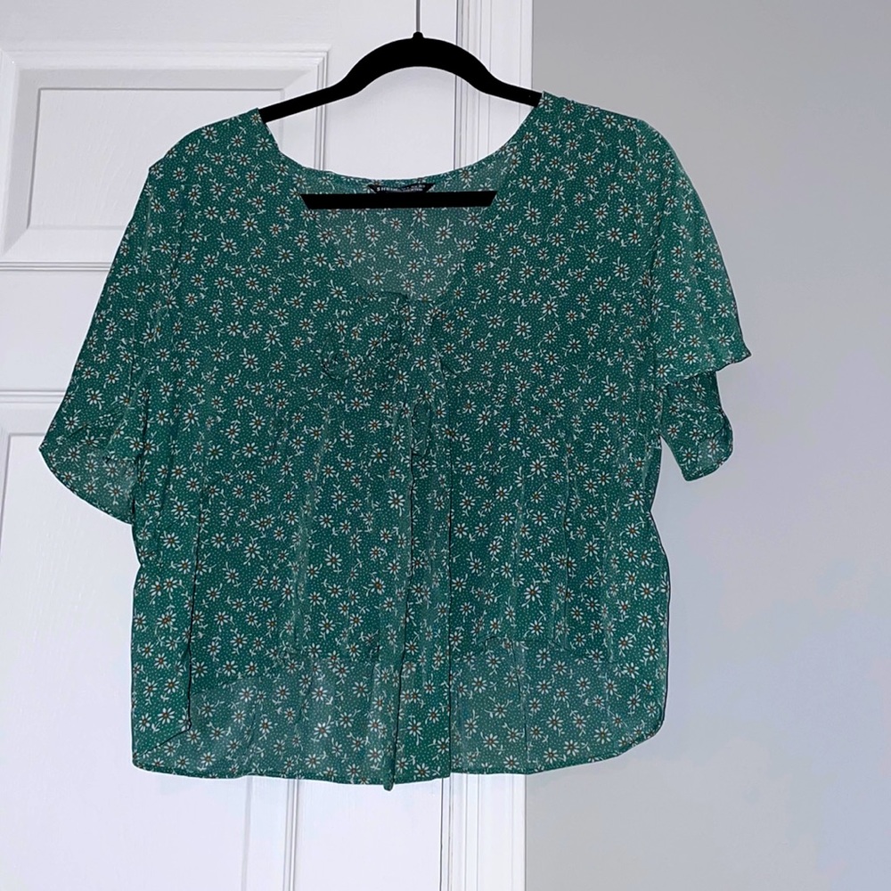Green and white floral blouse with tie